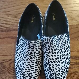 Clarks Women's Black and White Patterned Loafers